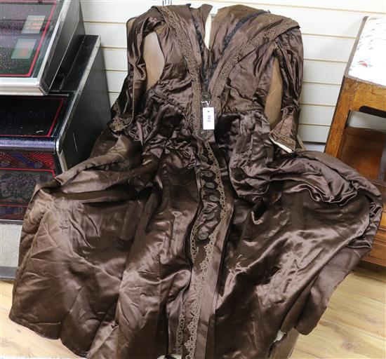A brown silk 19th century dress